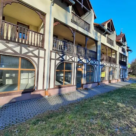 Felina Apartman