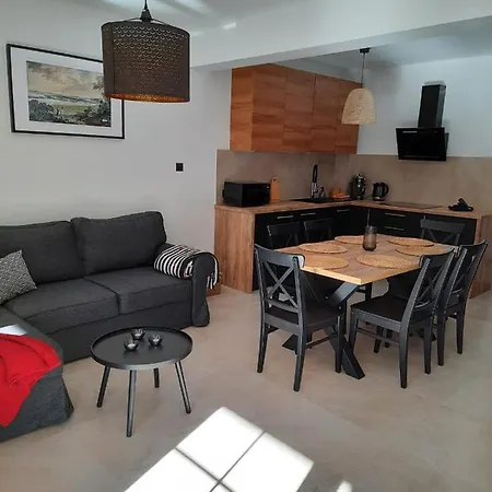 Felina Apartment